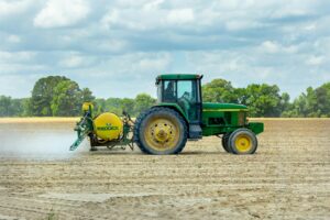 Read more about the article The Evolution of Tractors: From Steam Engines to Smart Machines